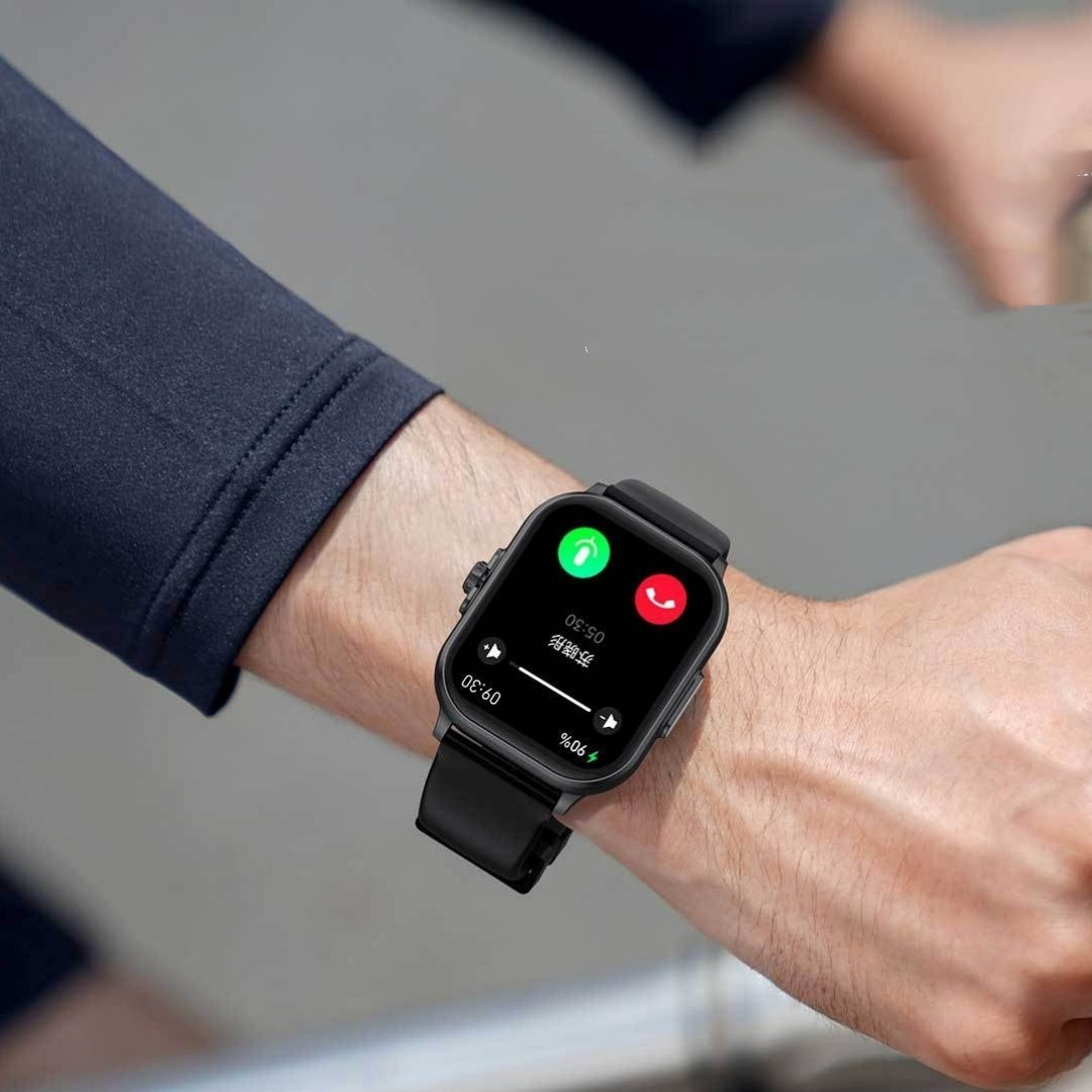 Multi Functional E02 Bluetooth Calling Smartwatch